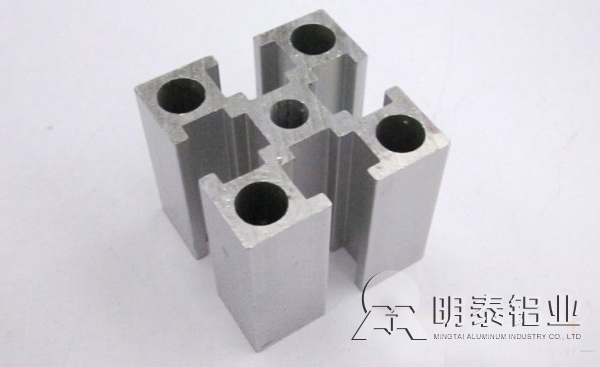 草莓视频污污版鋁業優質擠壓鋁合金