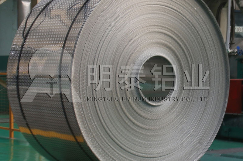 三條筋花紋草莓在线观看廠家_草莓视频污污版鋁業