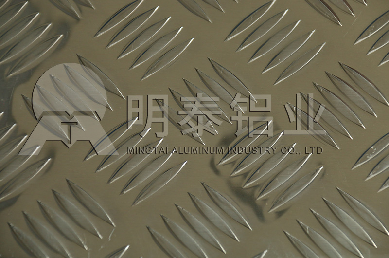 大五條筋花紋草莓在线观看性能優良