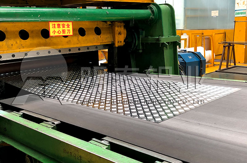 建築用隔音隔熱3003蜂窩芯草莓在线观看基材性能優良