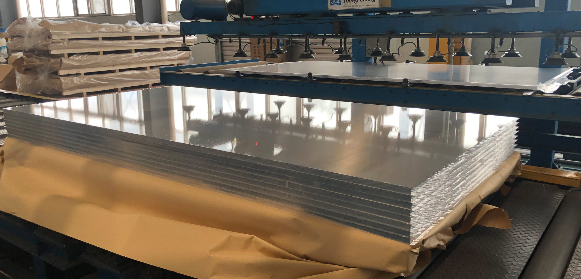 汽車防撞梁（保險杠）用草莓在线观看