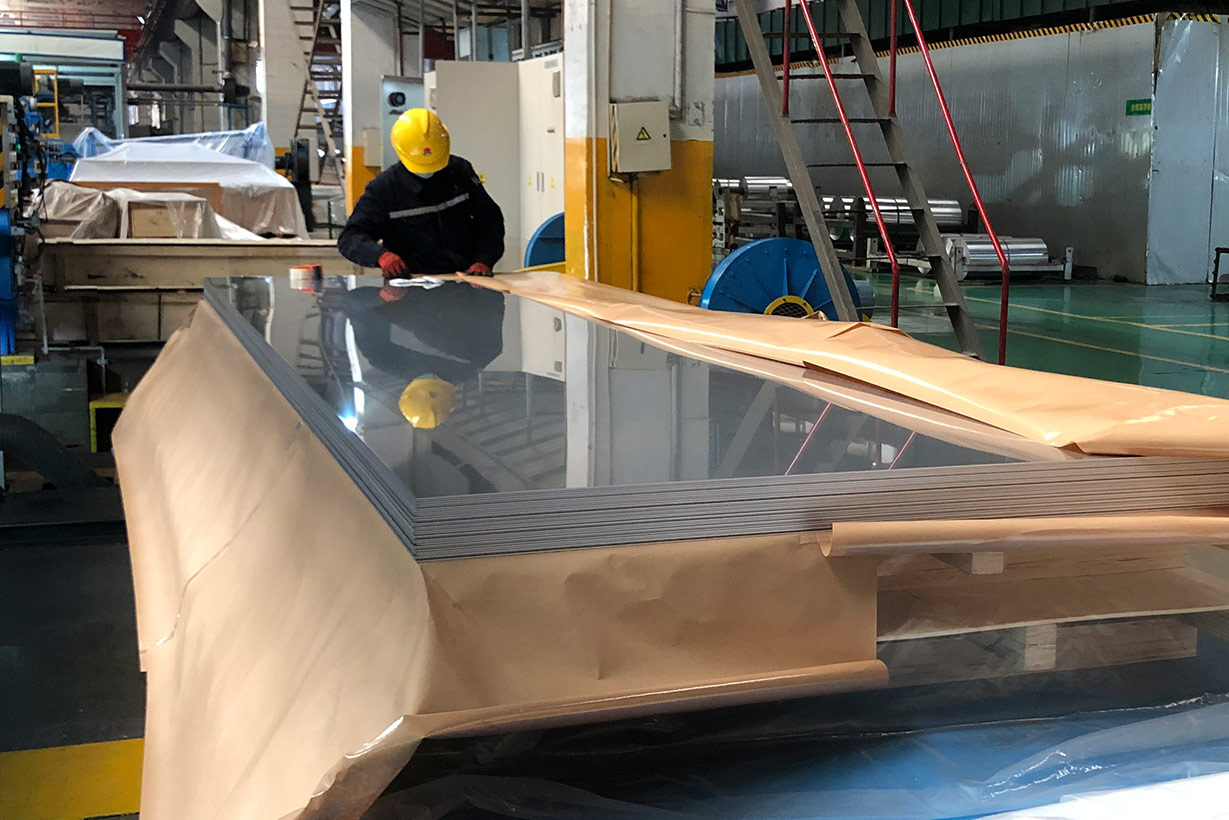 優質船用草莓在线观看