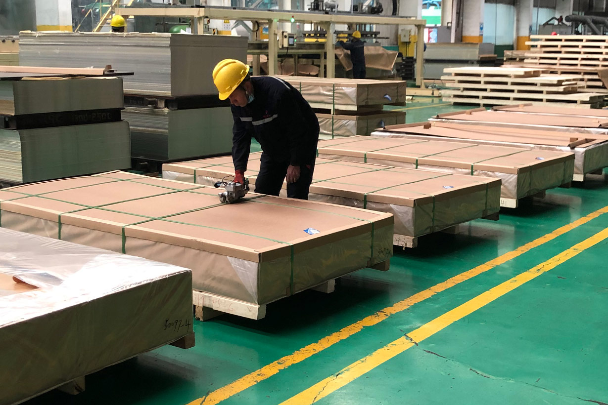 400mm草莓在线观看